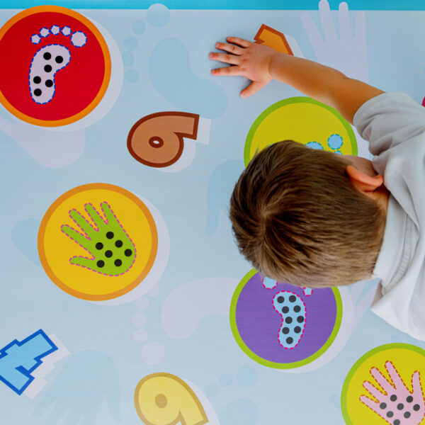 Mata edukacyjna CYFRY I LICZBY - NUMBERS